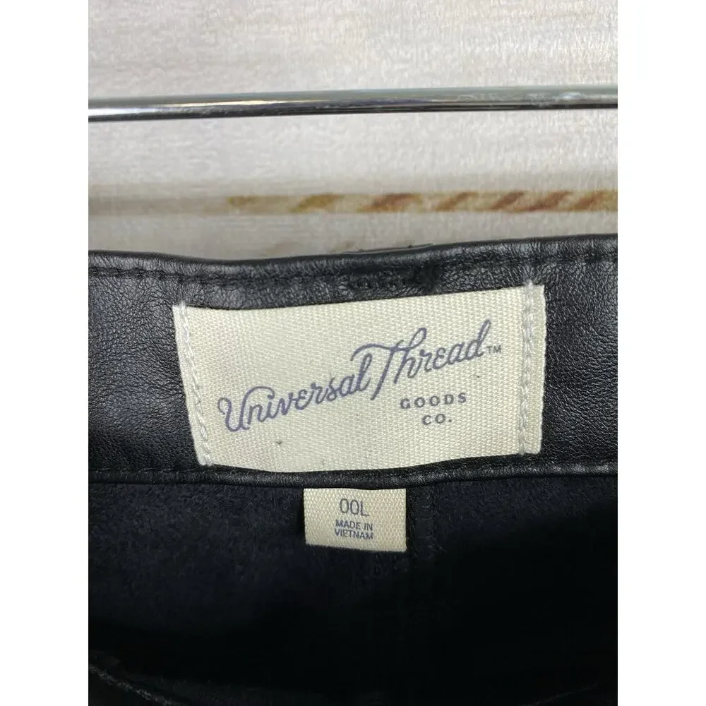 Universal Thread Jeans Womens 00L Black High-Rise Faux Leather 90's Straight NWT
